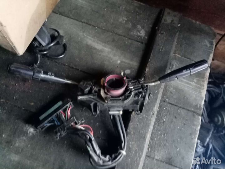 Тойота спринтер 91.подрулевые переключатели