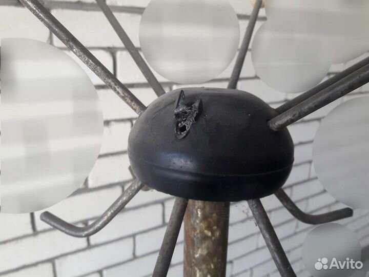 Старинная вешалка напольная