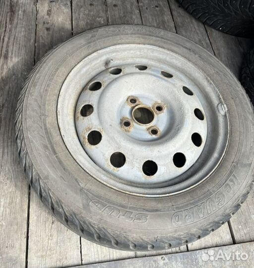 Yokohama Super Van Y355C 6.25/8 R15