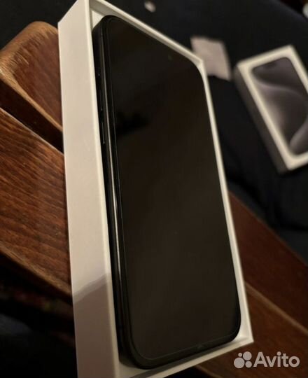 iPhone 15 Pro, 128 ГБ