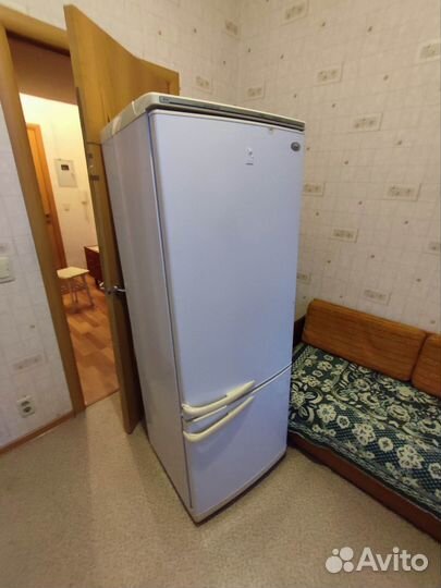 Холодильник на запчасти