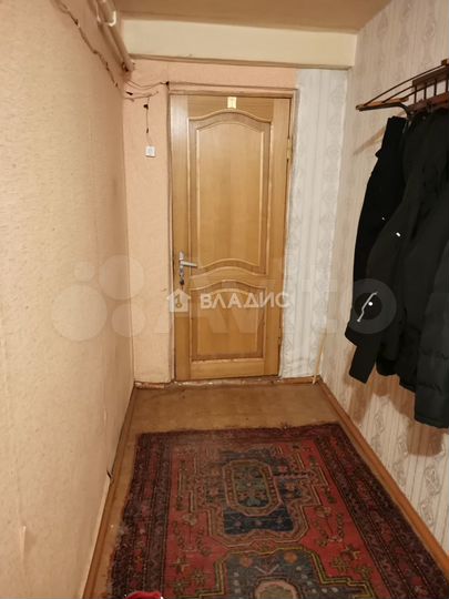 2-к. квартира, 55 м², 1/10 эт.