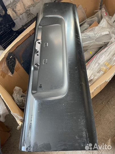 Дверь багажника ниж toyota LC80 6506160011