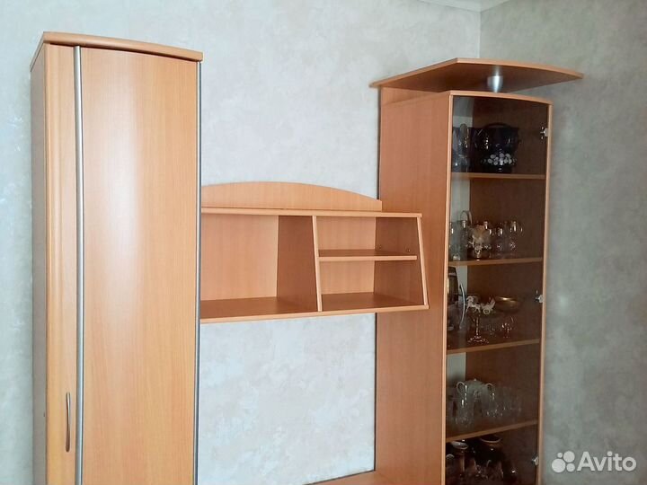 Стенка в гостиную