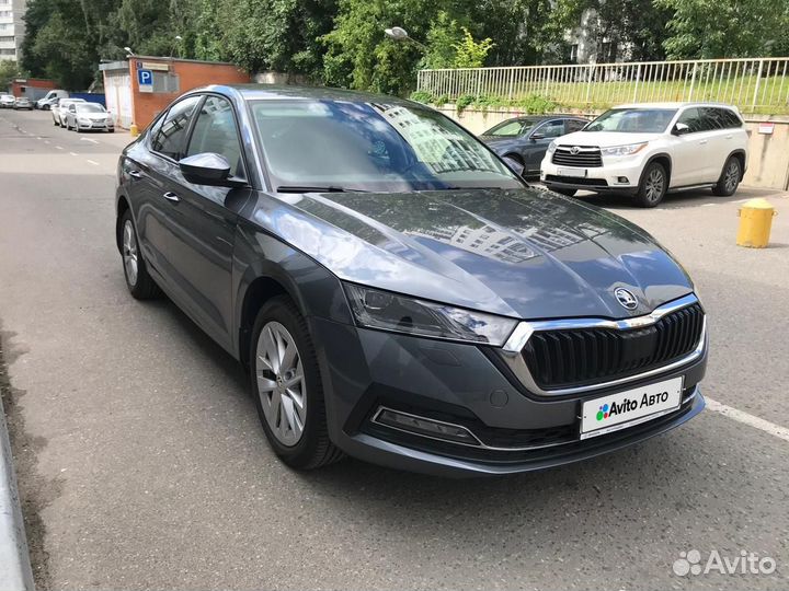 Skoda Octavia 1.4 AT, 2021, 22 500 км