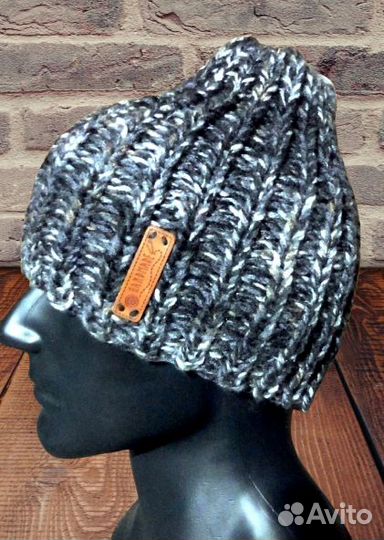 Комплект шапочка-бини И варежки (ручная работа)