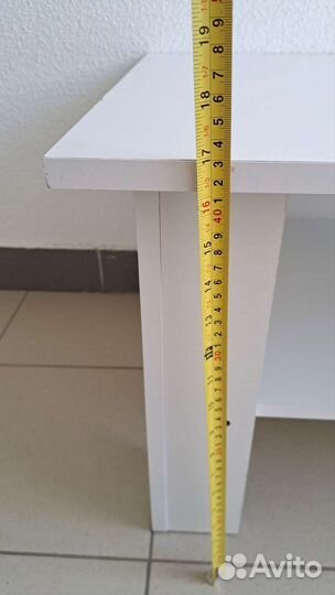 Журнальный столик белый