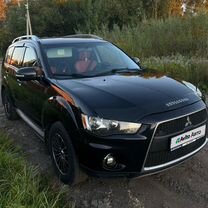 Mitsubishi Outlander 2.0 CVT, 2011, 200 000 км