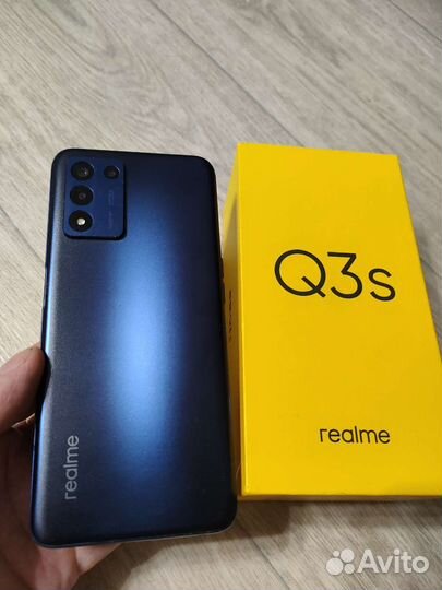 realme Q3s, 8/128 ГБ