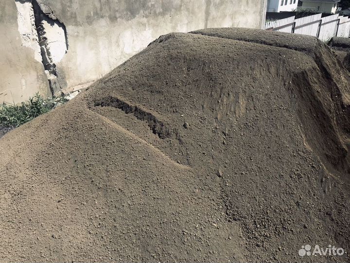 Грунт - чернозём. Плодородная земля для растений