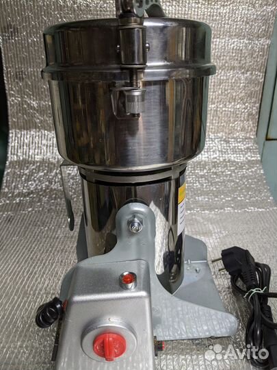 Гриндер (электрическая мельница) BioloMix