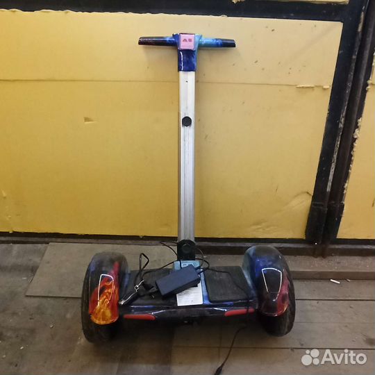 Гироскутер с ручкой бу