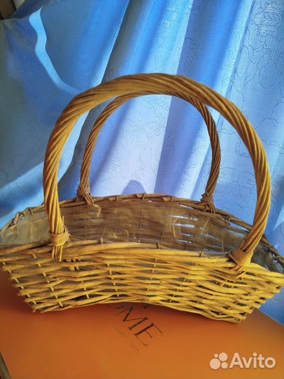 Корзинки плетеные декоративные, разные