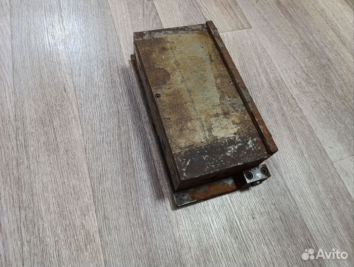 Магнитная плита