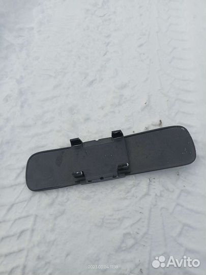 Автомобильное зеркало