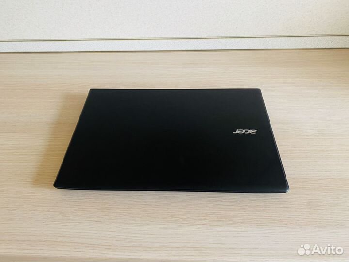 Acer i3 6th/8GB DDR4/HDD + SSD/GeForce 940MX/FHD