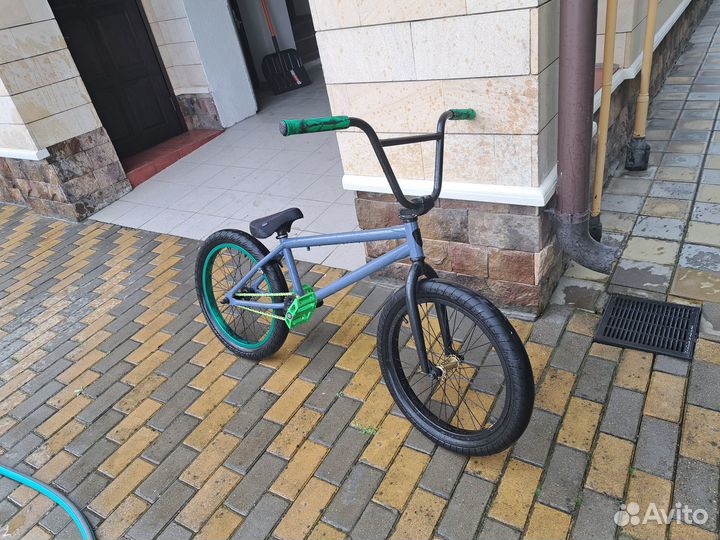 Bmx subrosa