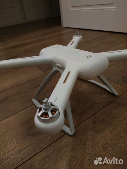 Квадрокоптер mi drone 4k