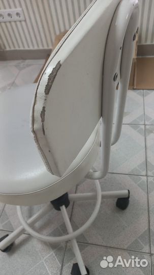Стул для косметолога бу