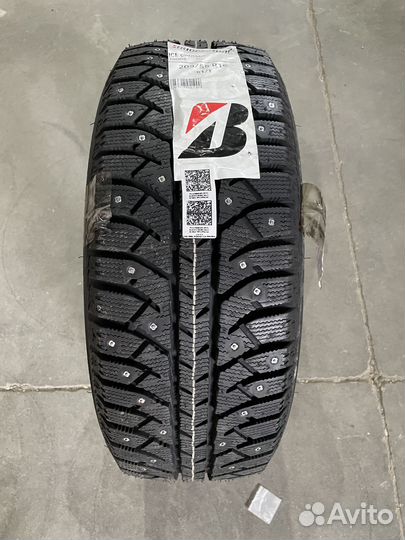 Bridgestone Ice Cruiser 7000S 205/55 R16 91T