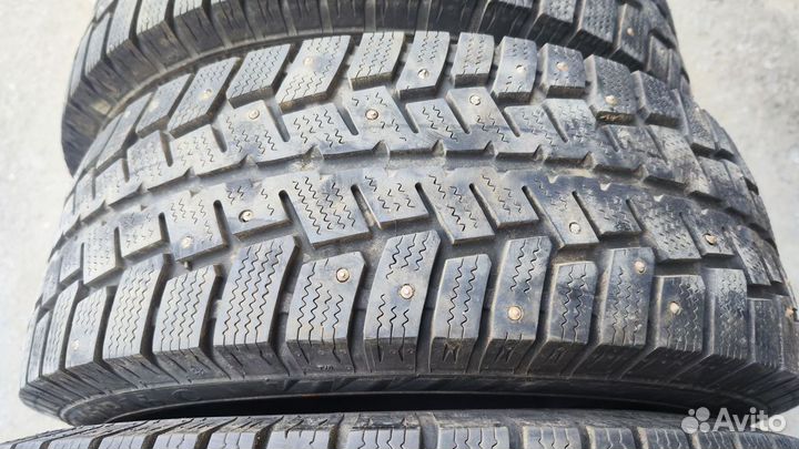 Matador MPS 500 Sibir Ice Van 215/65 R16C 109R