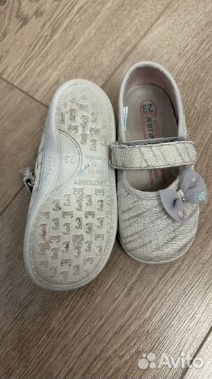 Обувь для девочки 22-23