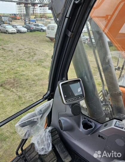 Гусеничный экскаватор Develon DX210-7M, 2024