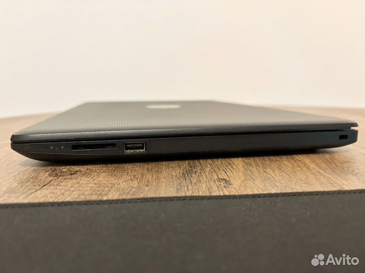 Ноутбук HP Laptop 15