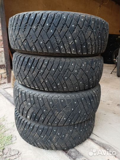 Goodyear Ultragrip Ice Arctic 195/65 R15 95T