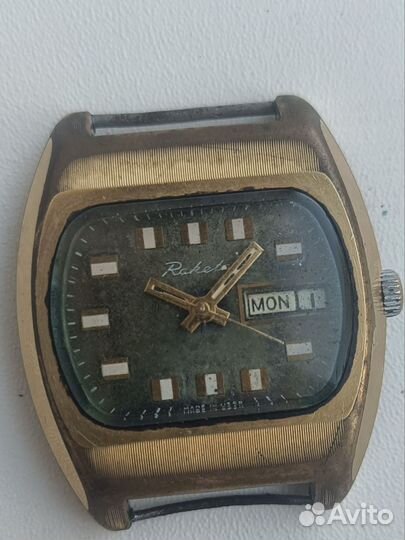 Часы ракета бейкер