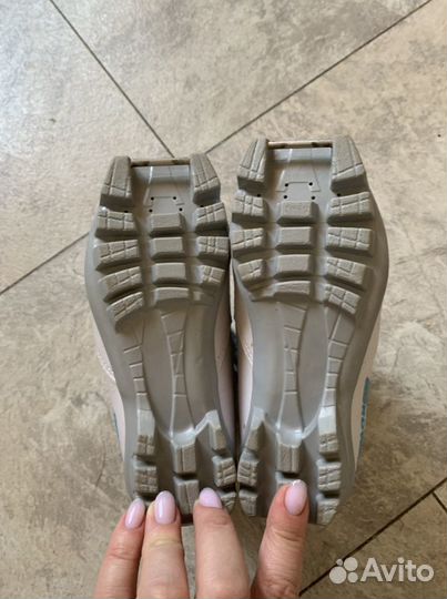 Лыжные ботинки детские