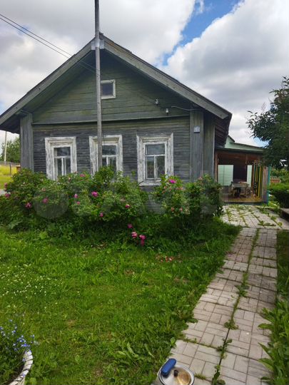 Дом 54 м² на участке 37,8 сот.