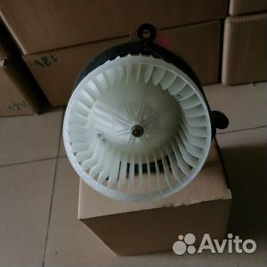 Мотор отопителя Hitachi ZX26U-5A