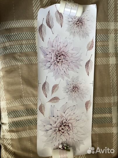 Интерьерные наклейки