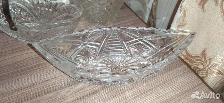 Конфетница и салатники