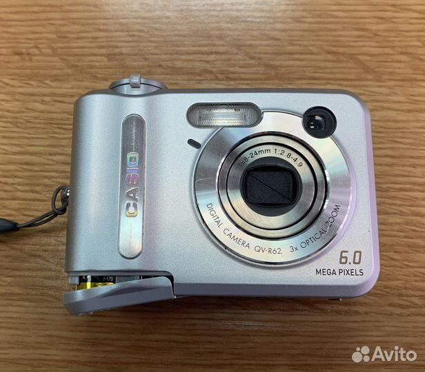 Фотоаппарат casio QV-R62