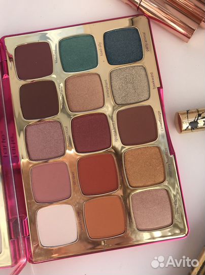 Палетка теней профессиональных Tarte