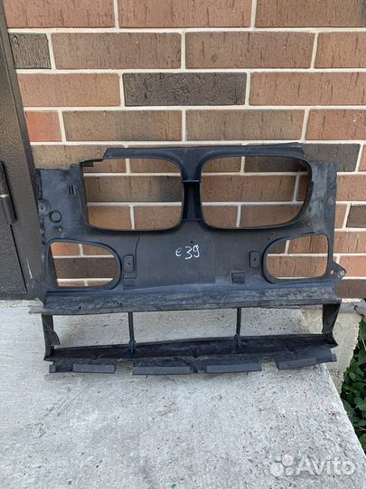 Воздуховод радиатора передний бмв е39