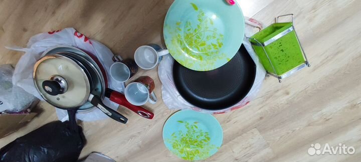 Пакет с посудой