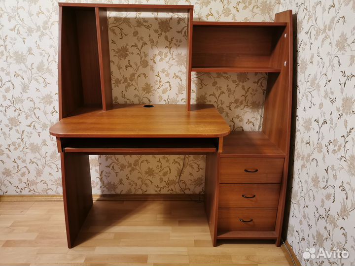 Компьютерный стол бу