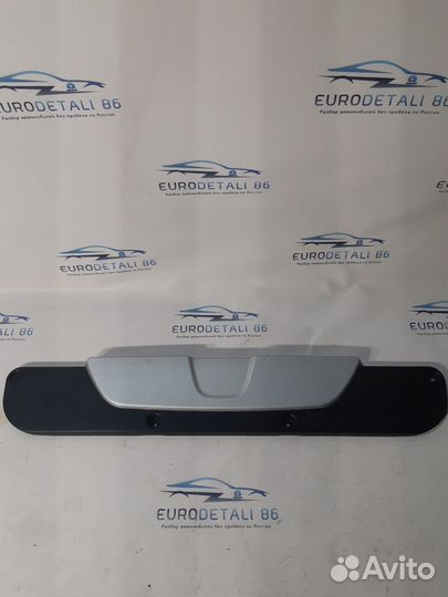 Накладка двигателя пластик BMW 7-Series E65/E66