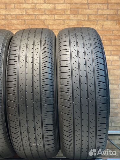 Bridgestone Dueler H/L 33 235/65 R18