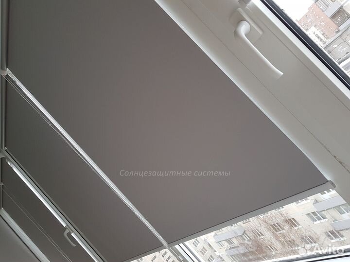 Рулонные шторы и жалюзи. Блэкаут и полупрозрачные