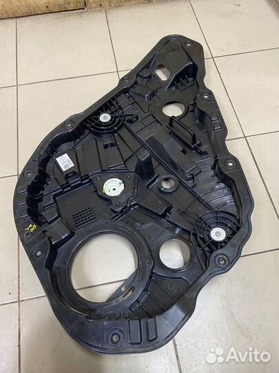 Стеклоподъемник эл. задний правый Kia Optima 4