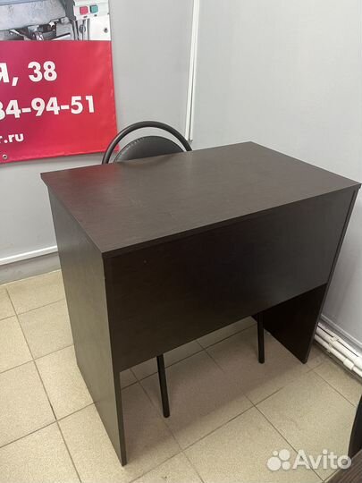 Продам офисный стол