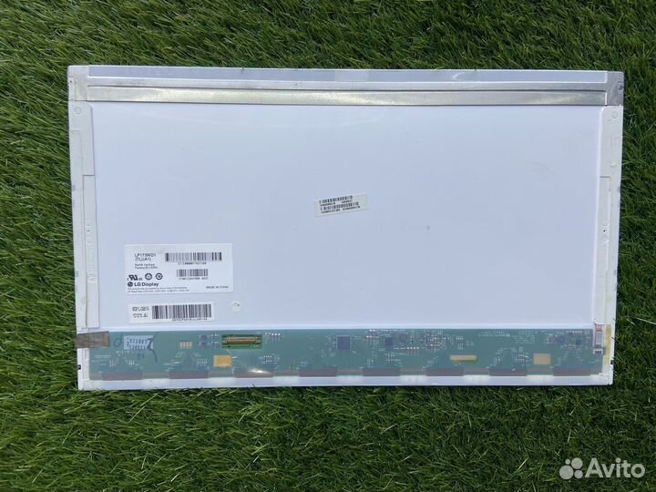 Матрицы для ноутбуков 16-17