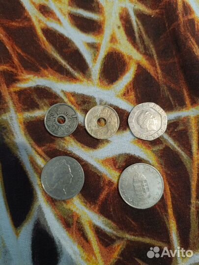 Монеты из Израиля и жетоны метро