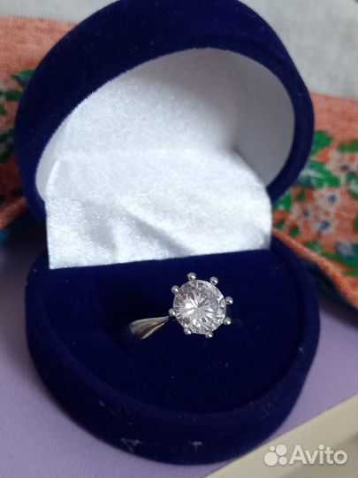 Серебряное кольцо