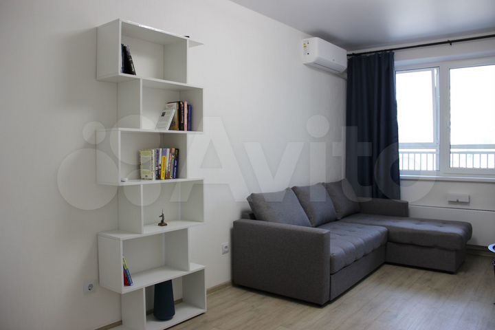2-к. квартира, 54 м², 3/9 эт.