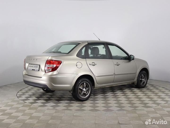 LADA Granta 1.6 МТ, 2021, 33 979 км